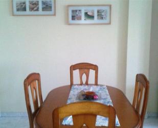 Dining room of Flat to share in  Toledo Capital  with Air Conditioner, Terrace and Balcony