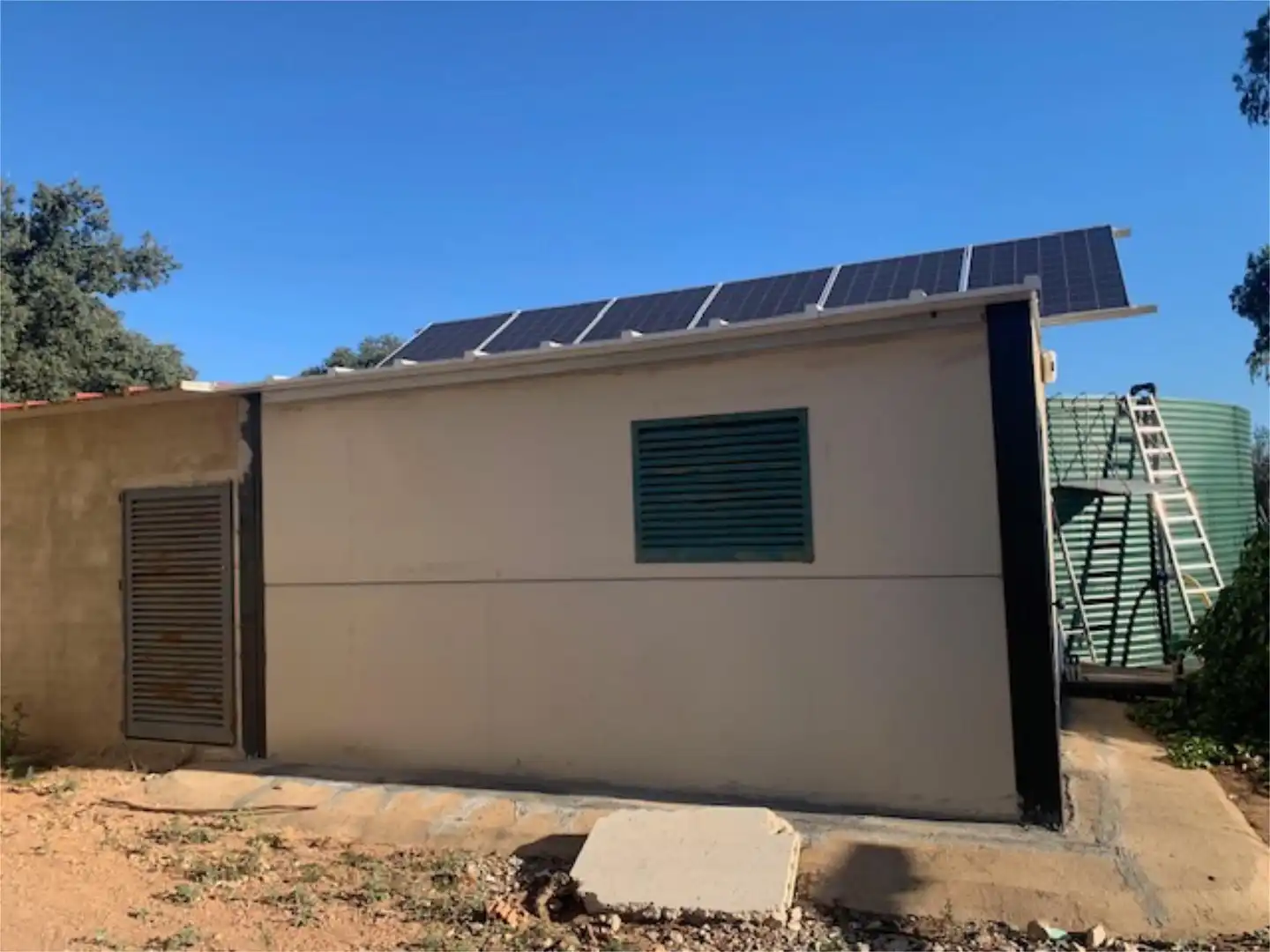 Finca rústica en venda a Diseminado Diseminados, 77, El Cerro de Andévalo Vista exterior de Finca rústica en venda en El Cerro de Andévalo amb Piscina