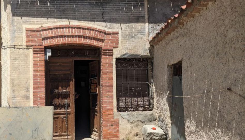 Finca rústica en venta en Calle de la Fuente, 3, Cabañas de Polendos, Segovia - imagen 1 Foto 1 de Finca rústica en venta en Calle de la Fuente, 3, Cabañas de Polendos, Segovia