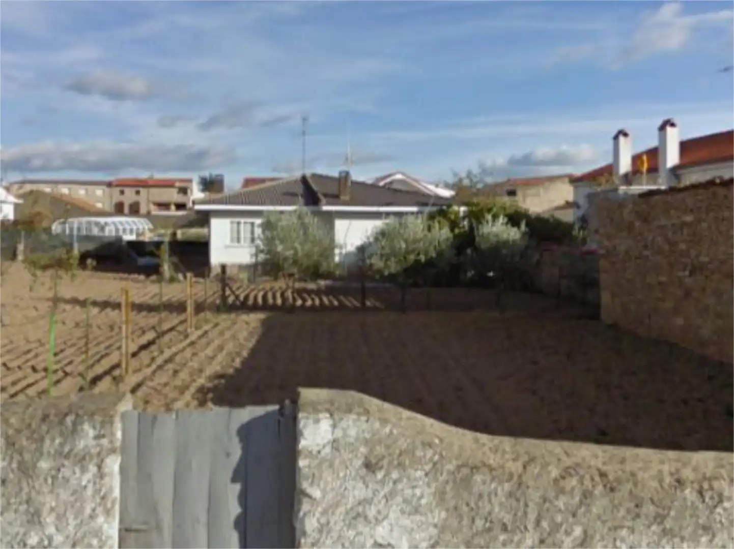 Land for sale in Lumbrales