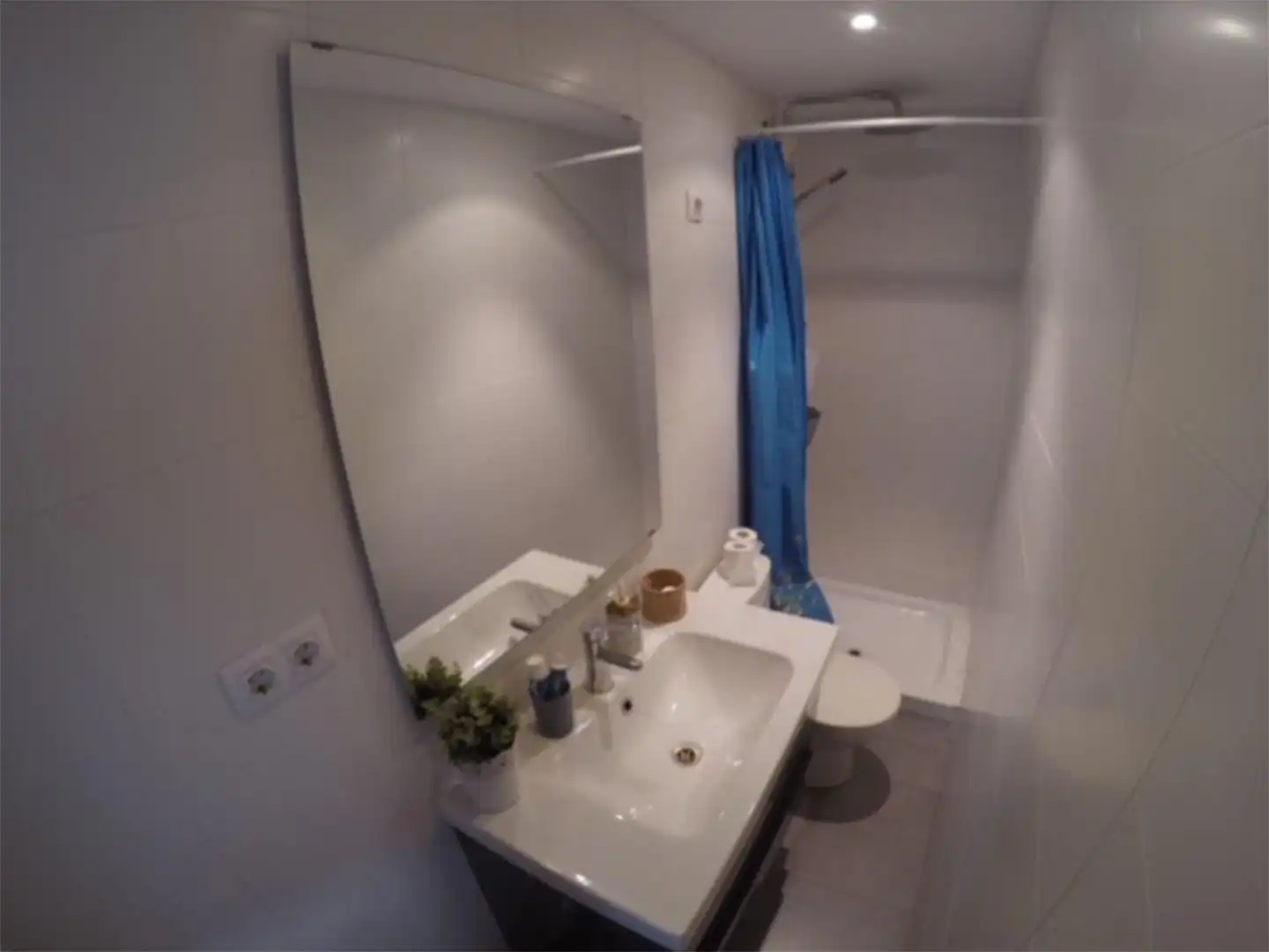 Room in Carrer Magarola, 6, Abrera Room in Carrer Magarola, 6, Abrera
