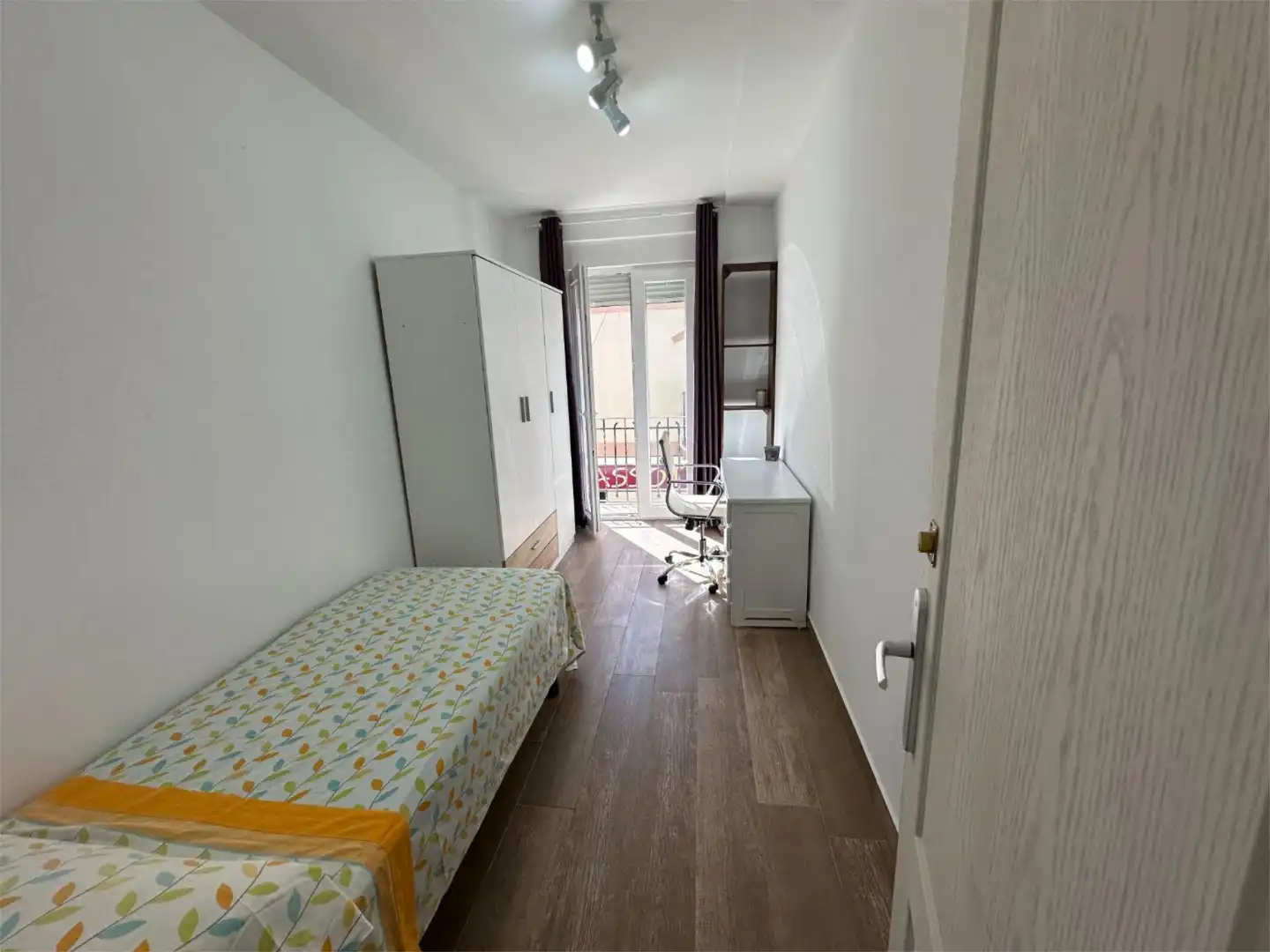 Zimmer in Carrer del Mestre Fernando Martin, 18, El Castell Zimmer in Carrer del Mestre Fernando Martin, 18, El Castell
