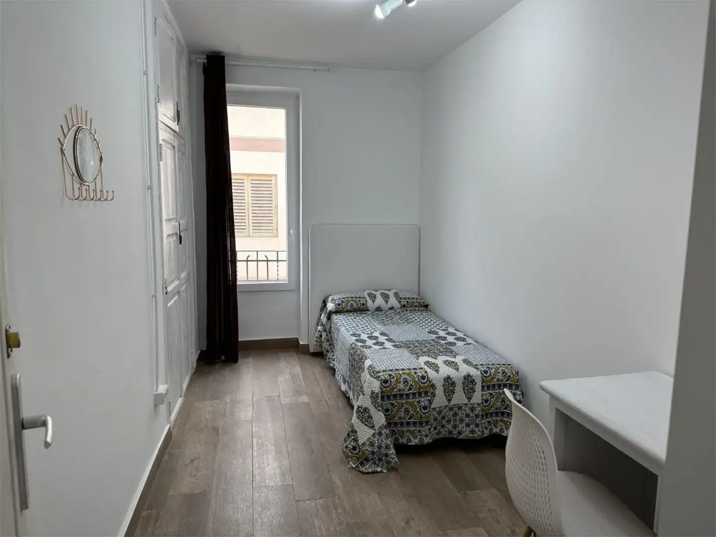 Zimmer in Carrer del Mestre Fernando Martin, 18, El Castell Zimmer in Carrer del Mestre Fernando Martin, 18, El Castell