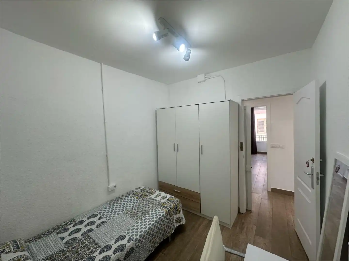Zimmer in Carrer del Mestre Fernando Martin, 18, El Castell Zimmer in Carrer del Mestre Fernando Martin, 18, El Castell