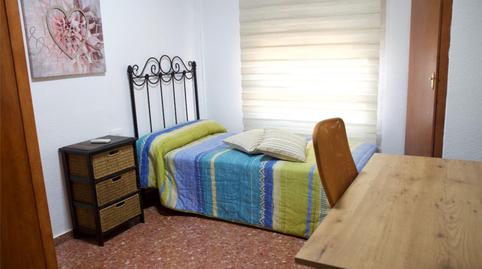 Foto 5 de Piso para compartir en Carrer Llirons, 4, El Castell, Burjassot