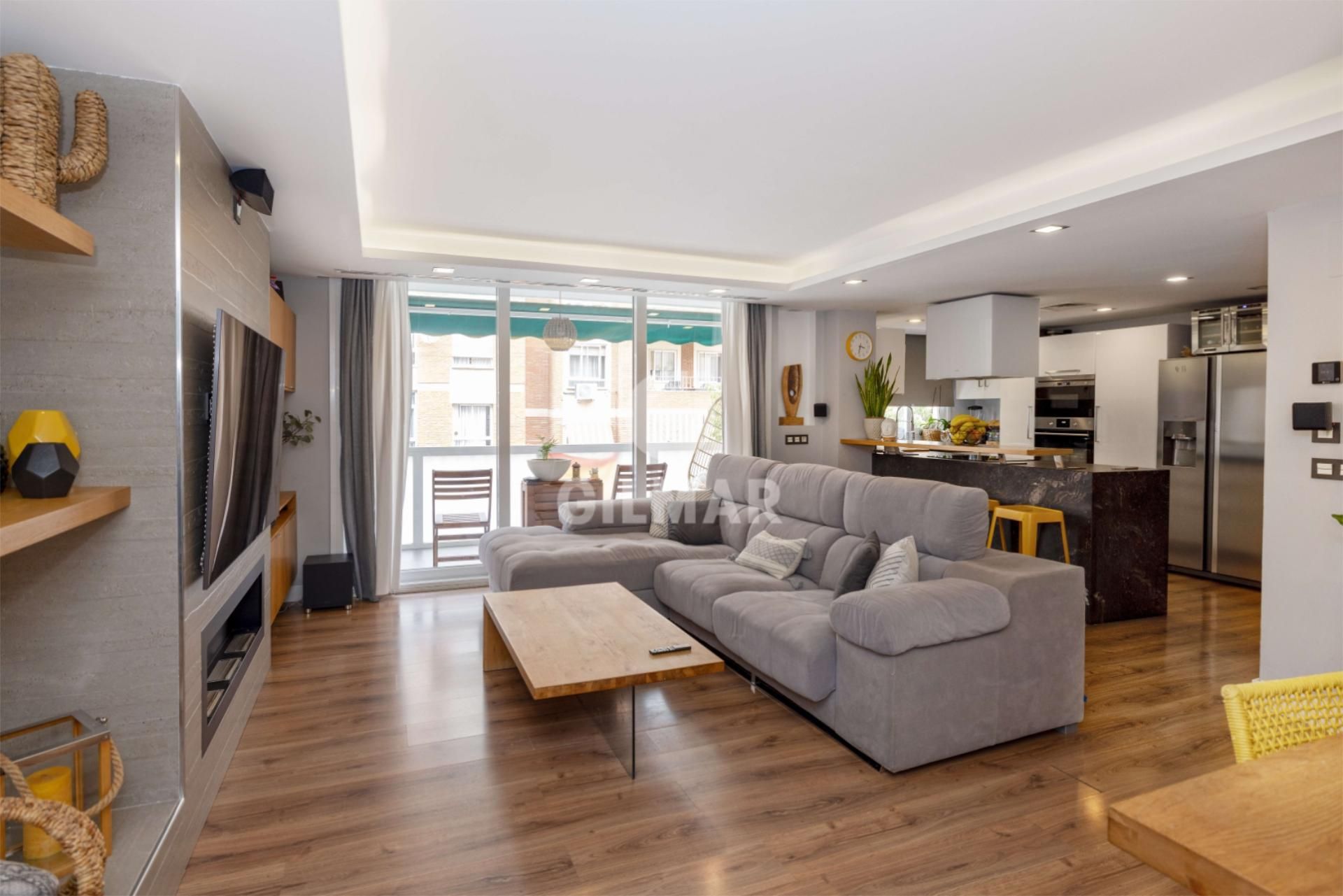 Living room of Flat for sale in Málaga Capital  with Air Conditioner, Heating and Parquet flooring