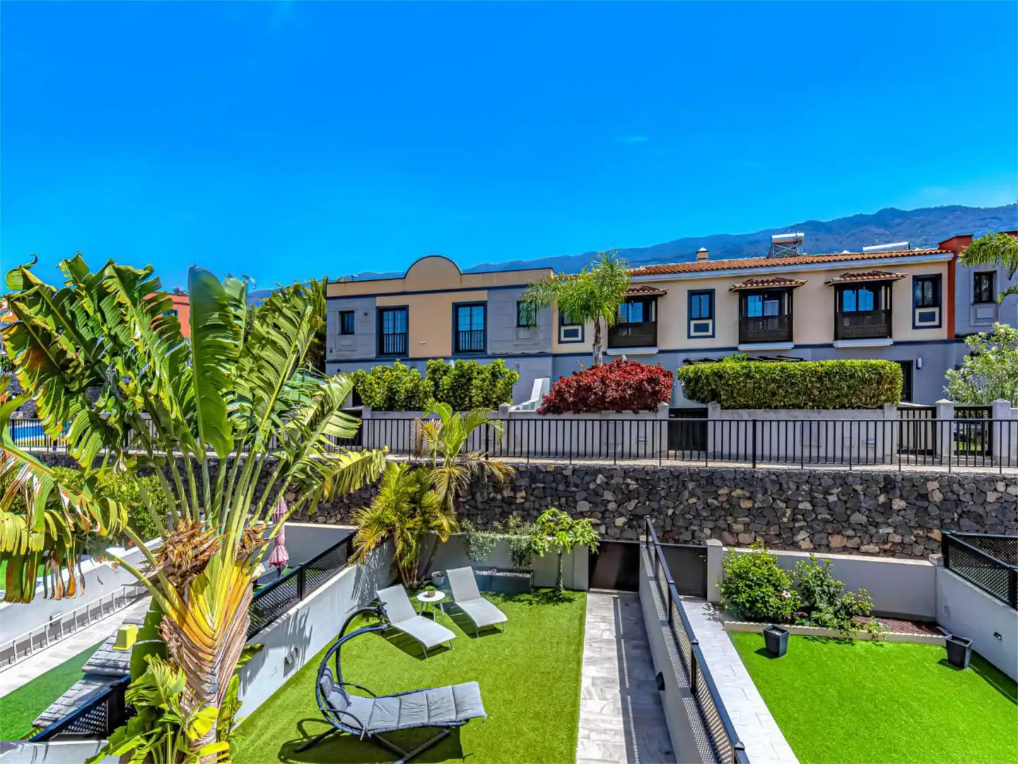Houses for rent in Calle el Muelle, 21, La Quinta Exterior view of Houses for rent in Santa Úrsula with Air Conditioner, Heating and Private garden