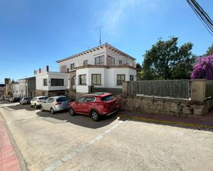 Vista exterior de Casa o xalet en venda en Jarandilla de la Vera amb Terrassa i Balcó