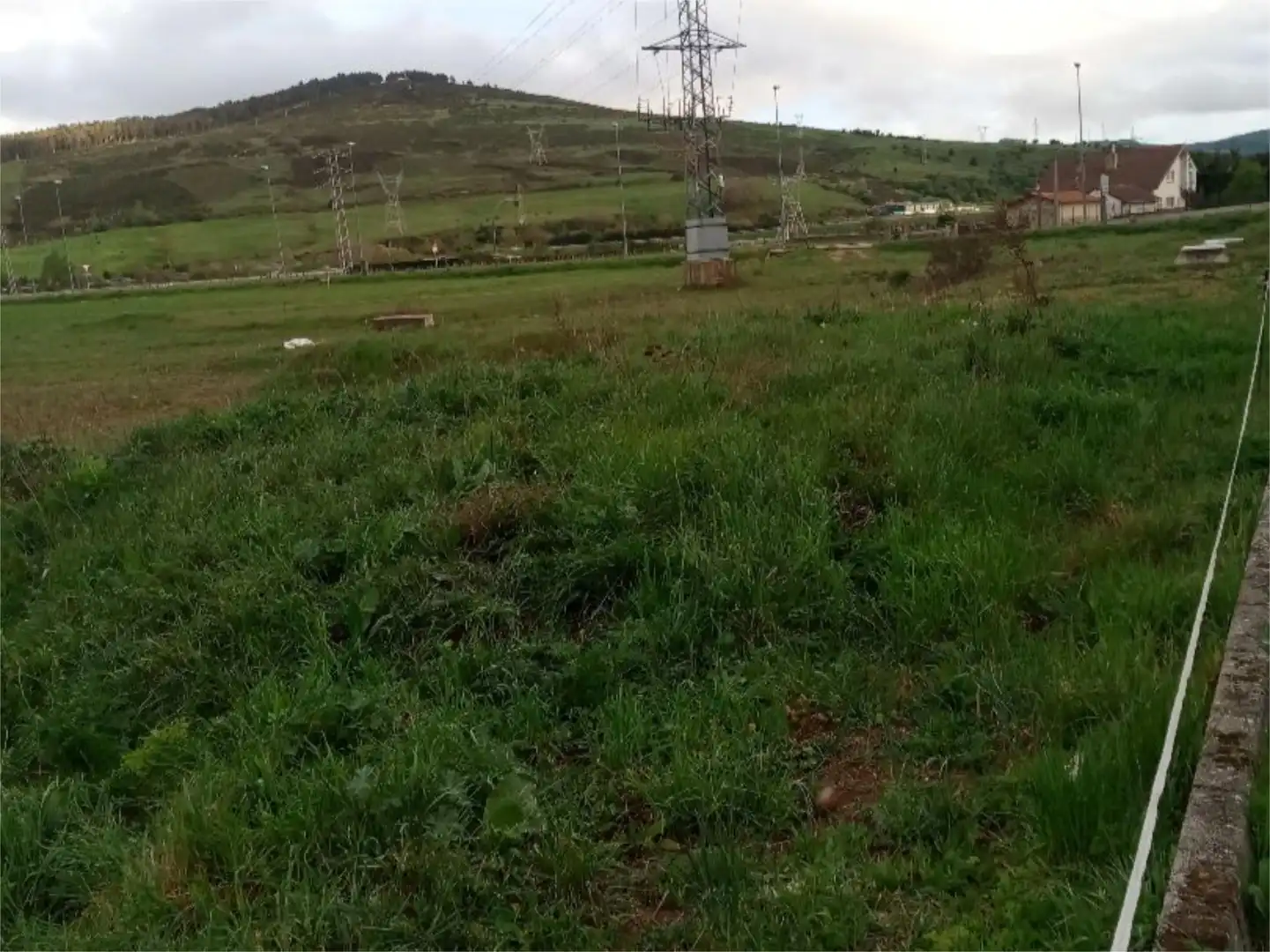 Bebaubares Gelände zum Verkauf in Campoo de Enmedio