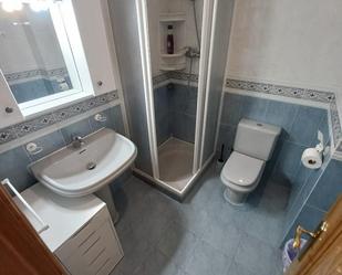 Bathroom of Flat to rent in Centenera de Andaluz