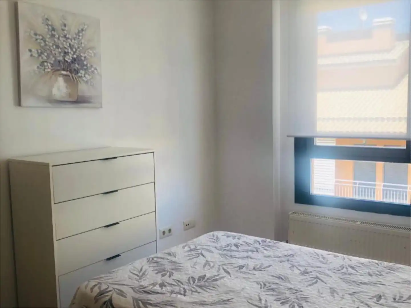 Bedroom of Flat for share in Tudela  with Heating, Parquet flooring and Terrace