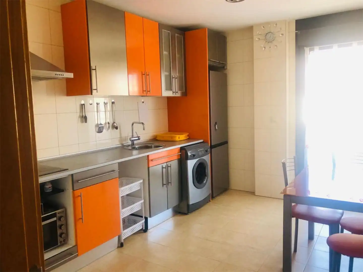 Kitchen of Flat for share in Tudela  with Heating, Parquet flooring and Terrace