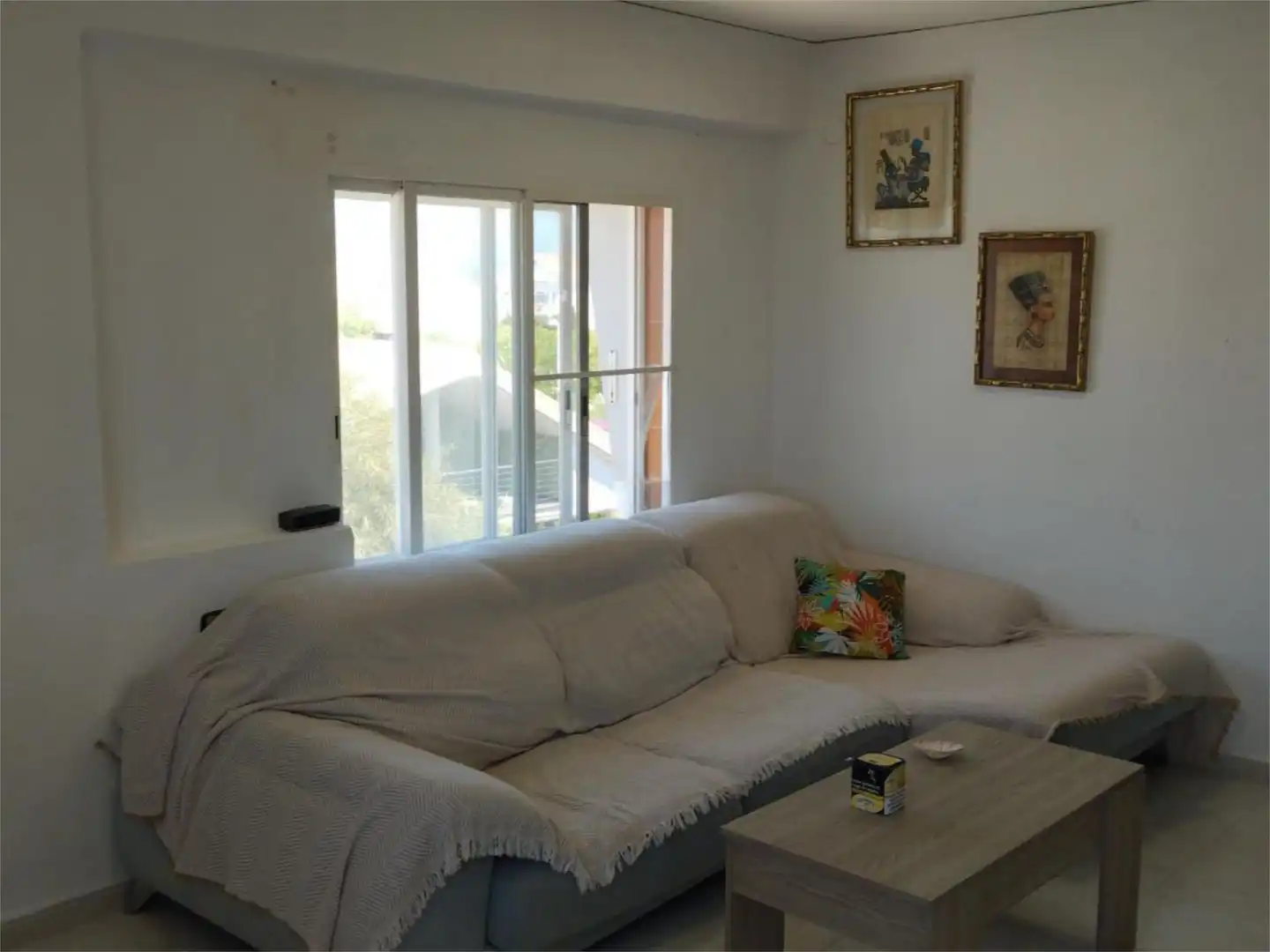 Sala d'estar de Apartament en venda en Sagunto / Sagunt amb Aire condicionat, Calefacció i Jardí privat