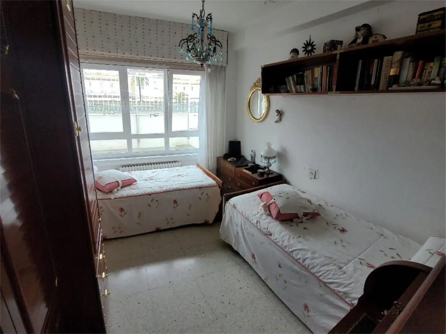 Schlafzimmer von Lagerraum zum Verkauf in A Coruña Capital 