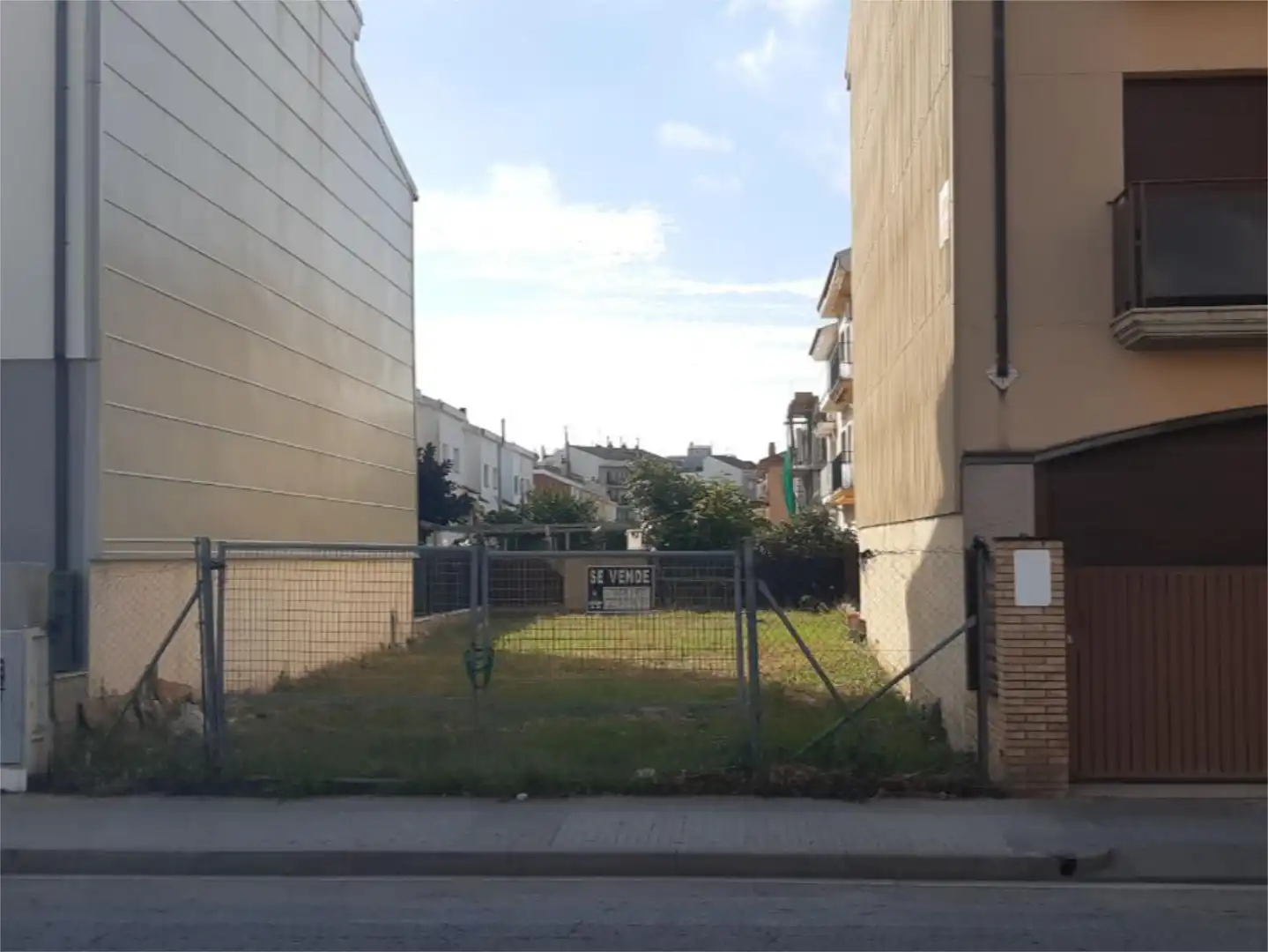 Grundstücke zum Verkauf in Carrer Andorra, 29, Poblenou Grundstücke zum Verkauf in Pineda de Mar