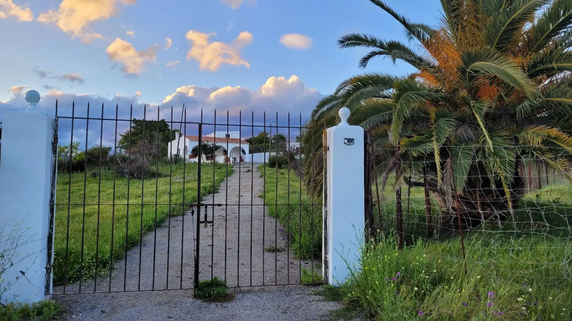 Terreno en venta en Calle Islas Caimán, 18, Cancelada Vista exterior de Terreno en venta en Estepona
