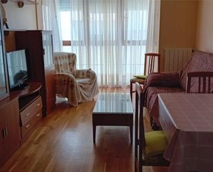 Bedroom of Flat to rent in Santoña