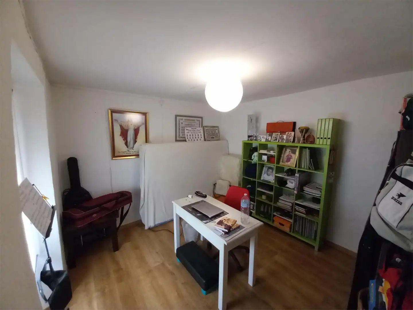 Casa adosada en venta en Calle de Leones, 11, Montejícar Casa adosada en venta en Montejícar con Calefacción, Jardín privado y Parquet