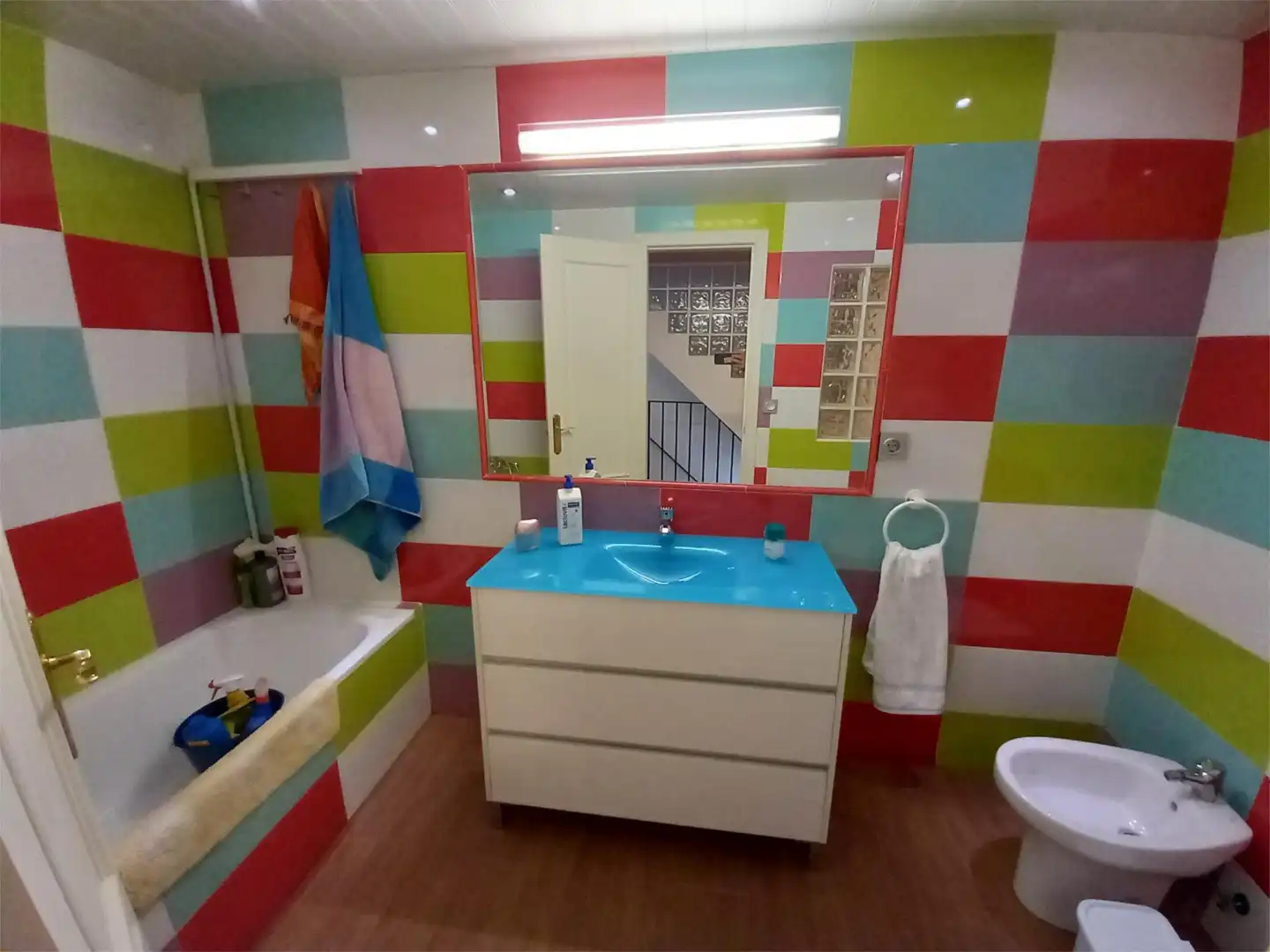 Casa adosada en venta en Calle de Leones, 11, Montejícar Baño de Casa adosada en venta en Montejícar con Calefacción, Jardín privado y Parquet