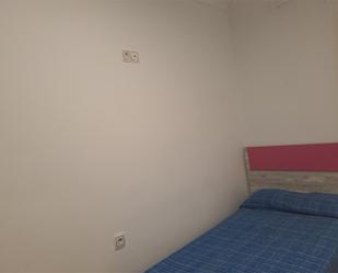 Bedroom of Flat to share in Paterna  with Balcony