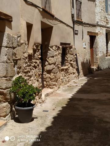 Casa adosada en Venta en Calle Carnicería, 9 en Castellote