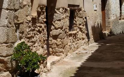 Casa adosada en alquiler en castellote