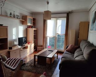 Wohnzimmer von Wohnung miete in Deba mit Balkon