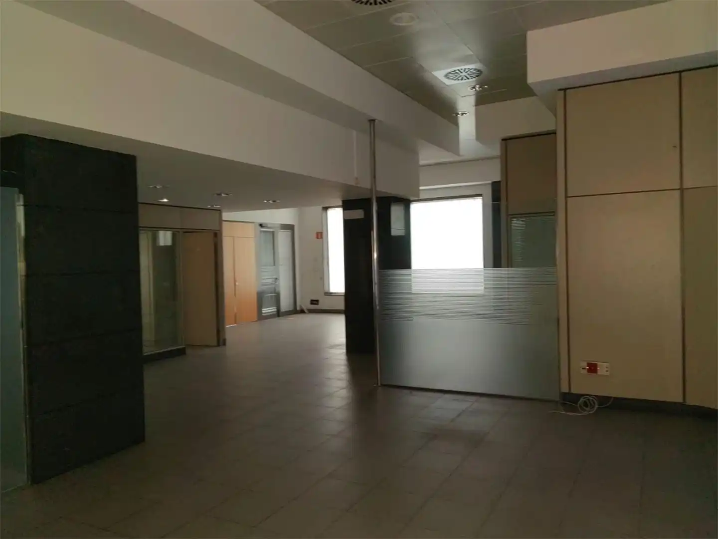 Commercial properties for rent in Paseo de los Puentes, 1, Paseo de los Puentes - Santa Margarita Commercial properties for rent in A Coruña Capital with Air Conditioner and Heating