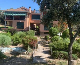 Exterior view of Country house for sale in Ciudalcampo  with Air Conditioner, Private garden and Parquet flooring