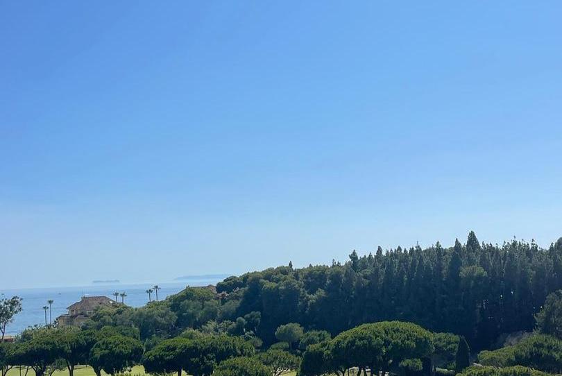 Flat to rent in Avenida Ignacio Coca, 10, Bahía de Marbella, Málaga - image 1 Photo 1 of Flat to rent in Avenida Ignacio Coca, 10, Bahía de Marbella, Málaga