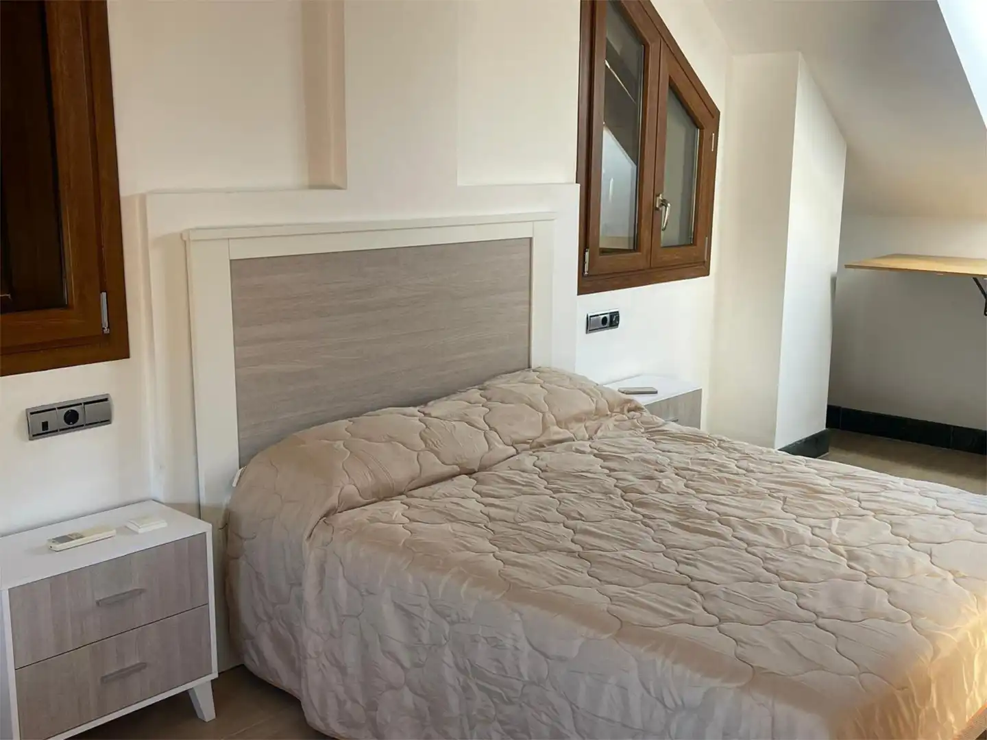 Bedroom of Flat for rent in Marbella  with Air Conditioner, Terrace and Furnished