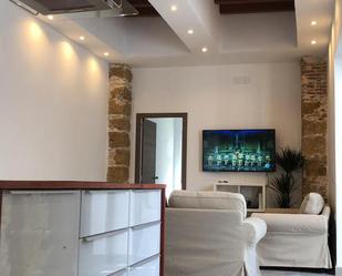 Living room of Flat for sale in  Cádiz Capital  with Air Conditioner, Storage room and Furnished