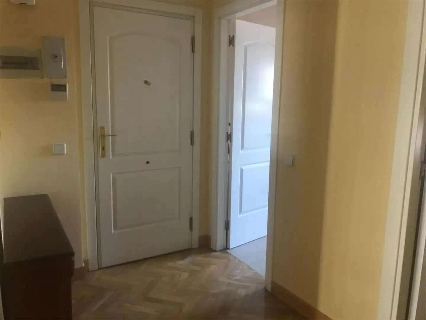Wohnung zur Miete in Madrid mit Klimaanlage, Heizung und Privatgarten