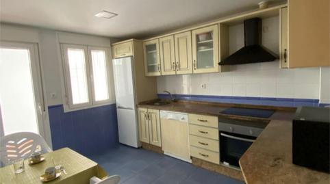 Casa adosada en venta en Calle Camino Chiclana, 52, Conil, Cádiz - imagen 4 Foto 4 de Casa adosada en venta en Calle Camino Chiclana, 52, Conil, Cádiz