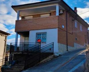 Vista exterior de Casa o xalet en venda en Tosos amb Terrassa