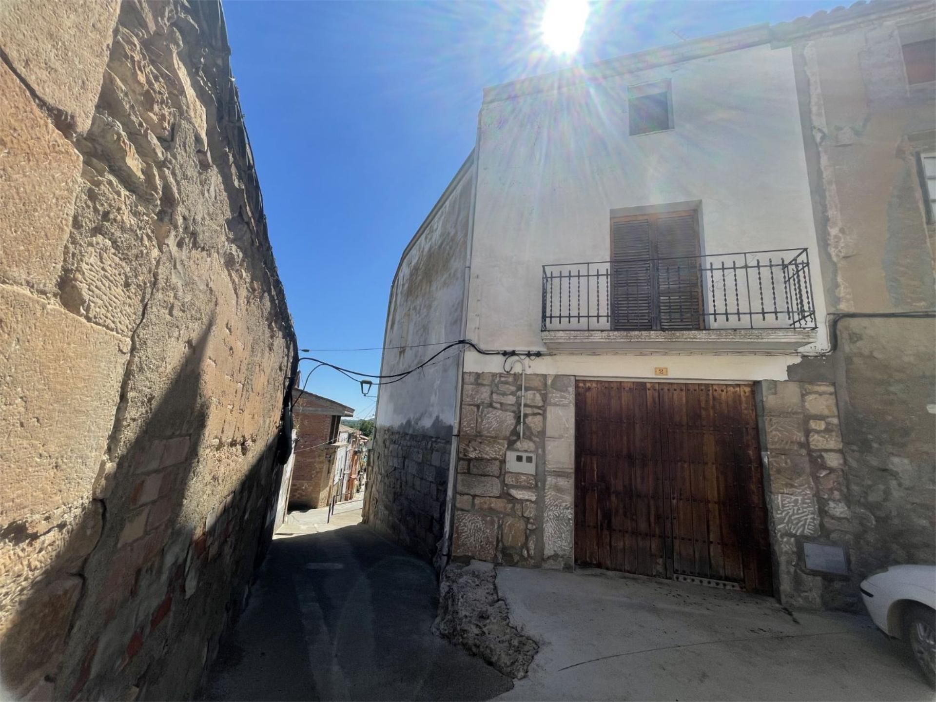 Exterior view of Single-family semi-detached for sale in Montoliu de Lleida