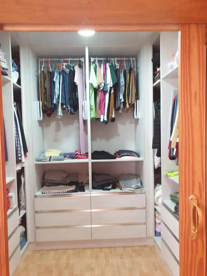 Detached homes for sale in Calle Alcalde Antonio Garcia, 5, Cuevas de San Marcos Bedroom of Detached homes for sale in Cuevas de San Marcos with Air Conditioner