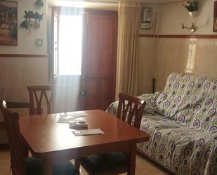 Living room of Single-family semi-detached for sale in Úbeda  with Air Conditioner, Heating and Terrace