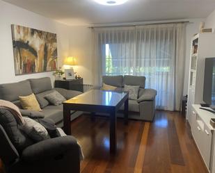 Living room of Flat for sale in Linares  with Air Conditioner and Balcony