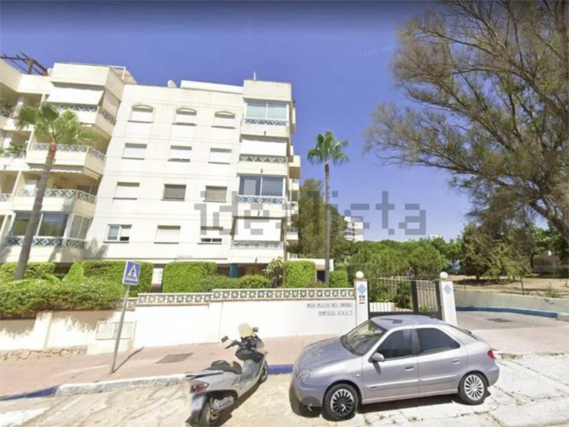 Vista exterior de Garatge en venda en Marbella