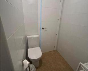 Bathroom of Study to share in Badajoz Capital  with Terrace