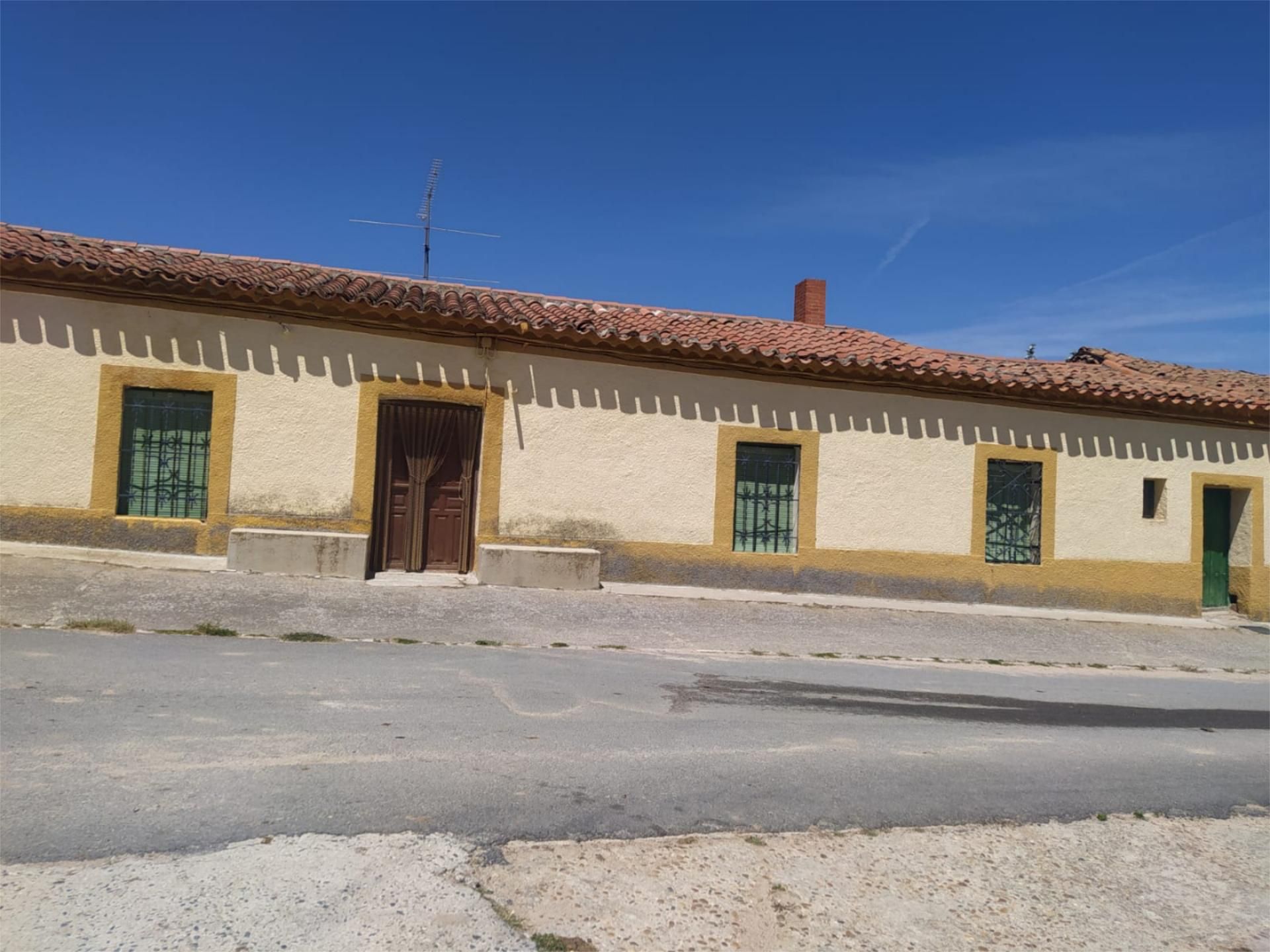Exterior view of Country house for sale in Bularros