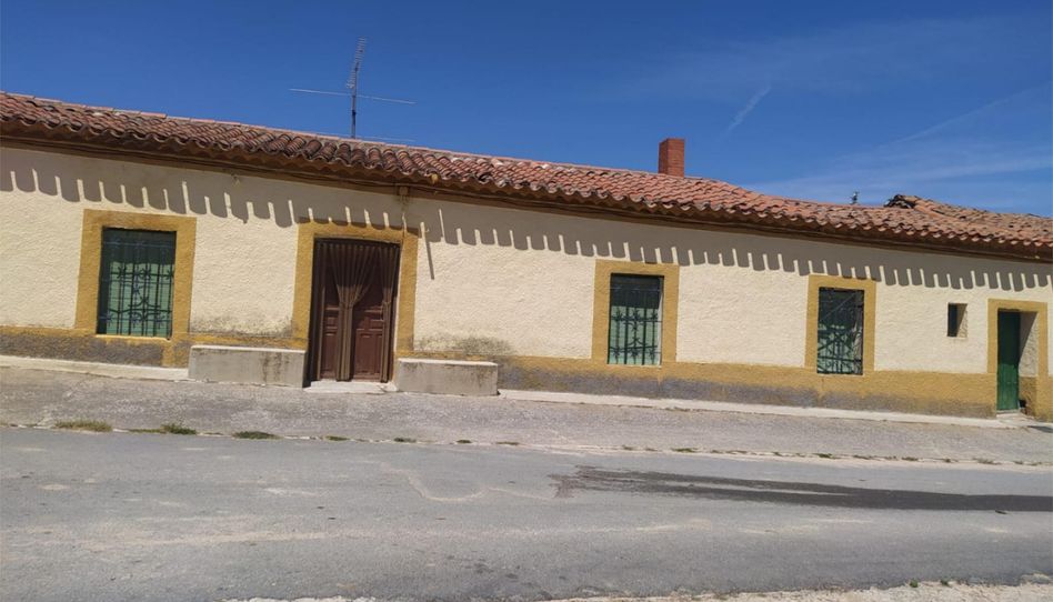 Finca rústica en venta en Calle Don Timoteo Sanchez, 17, Bularros, Ávila - imagen 1 Foto 1 de Finca rústica en venta en Calle Don Timoteo Sanchez, 17, Bularros, Ávila