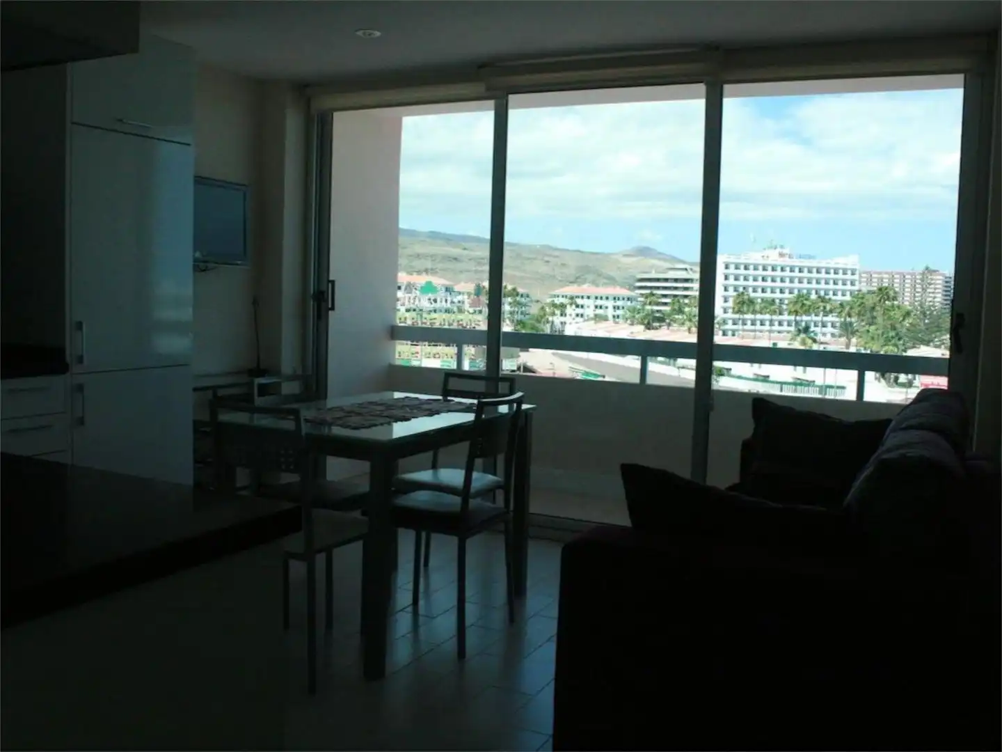 Flat for sale in Calle San Cristóbal de la Laguna, 7, Playa del Inglés Living room of Flat for sale in San Bartolomé de Tirajana with Air Conditioner, Heating and Private garden