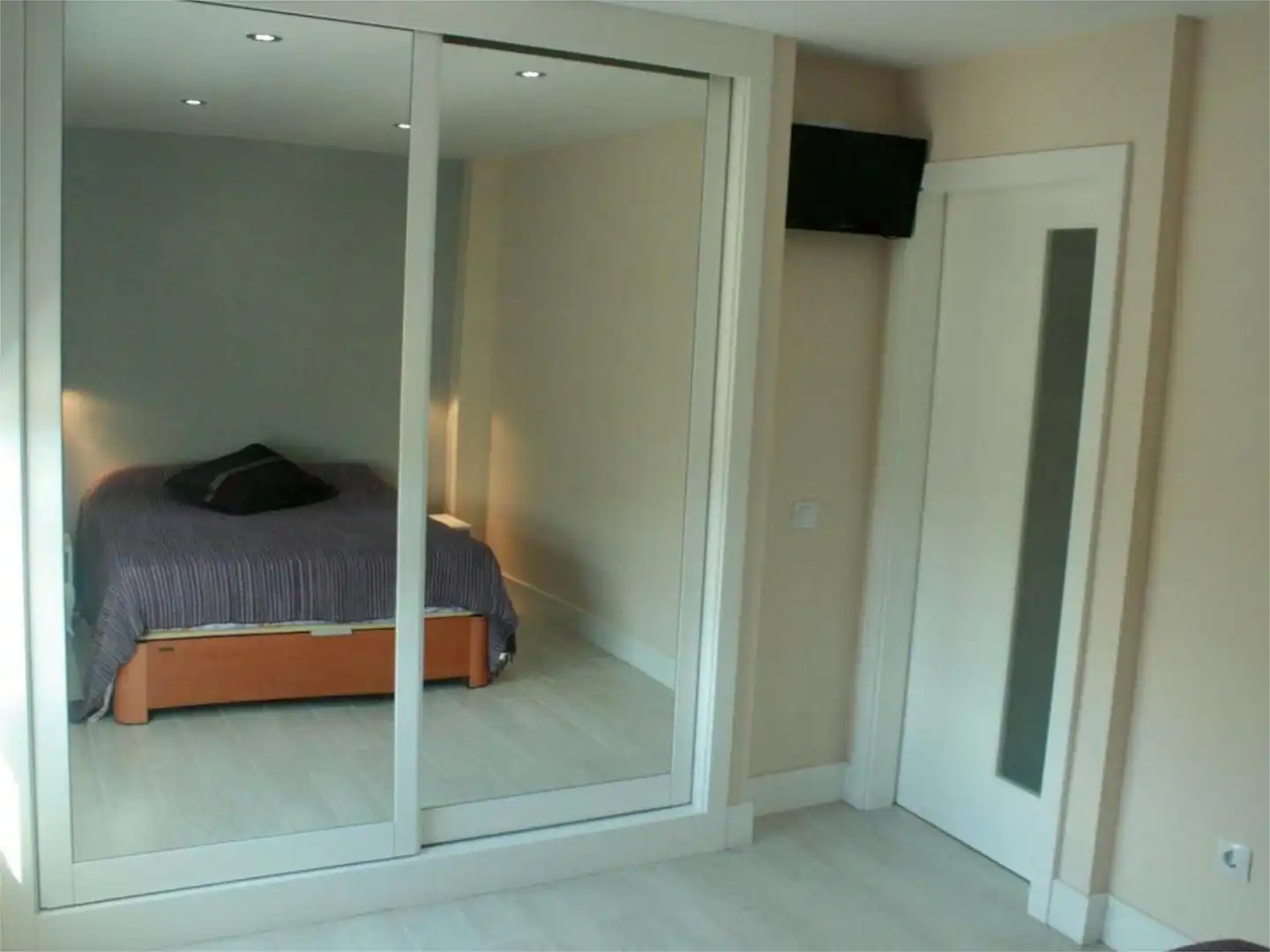 Flat for sale in Calle San Cristóbal de la Laguna, 7, Playa del Inglés Bedroom of Flat for sale in San Bartolomé de Tirajana with Air Conditioner, Heating and Private garden