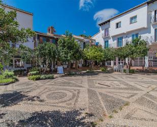 Vista exterior de Estudi en venda en Marbella