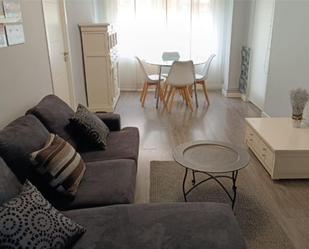 Living room of Flat to rent in Salamanca Capital  with Balcony