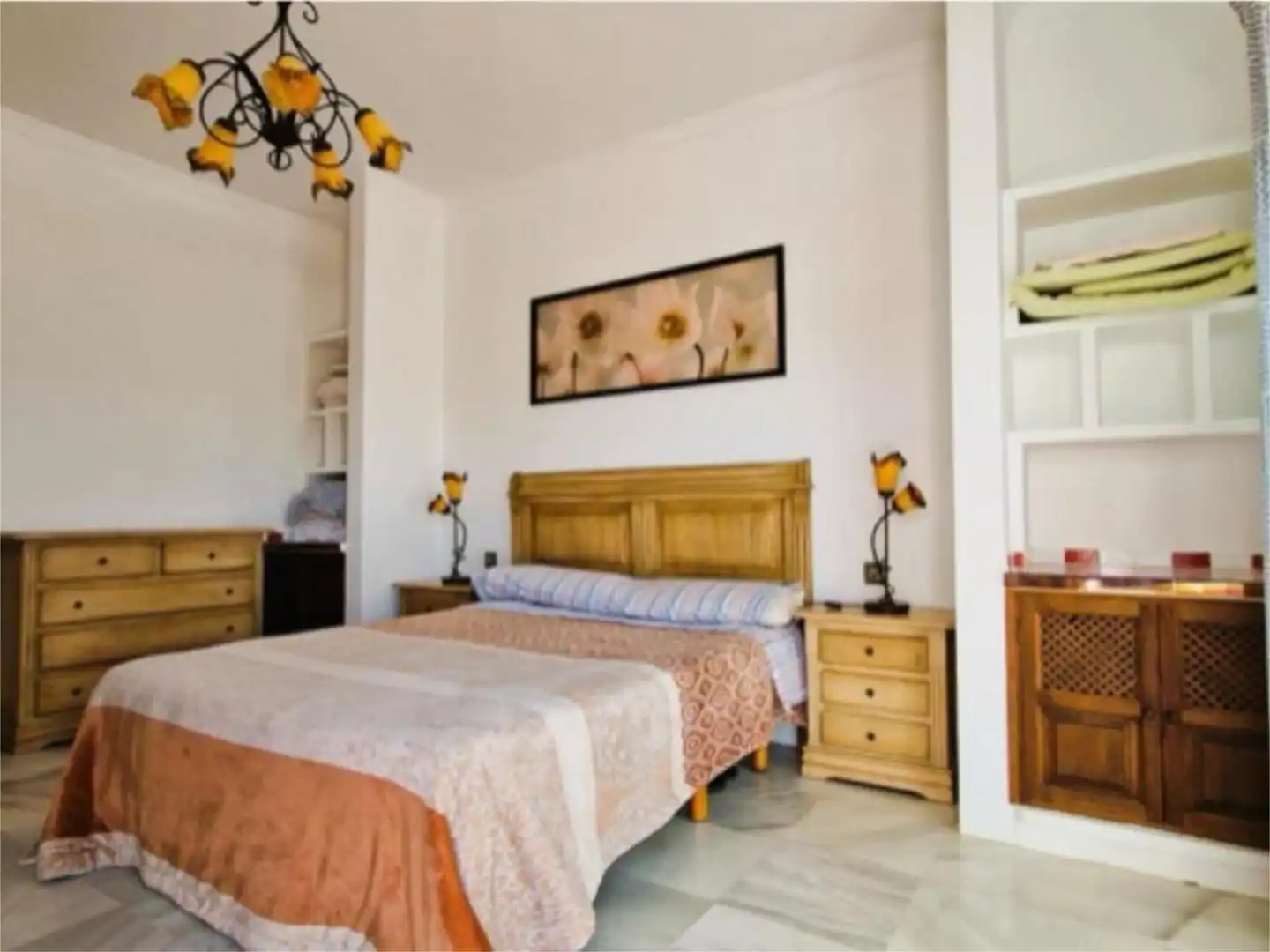 Casa o chalet de alquiler en Urbanizacion Villa Parra Palomeras, 112, Las Lomas de Río Verde Habitación de Casa o chalet de alquiler en Marbella con Jardín privado, Terraza y Trastero