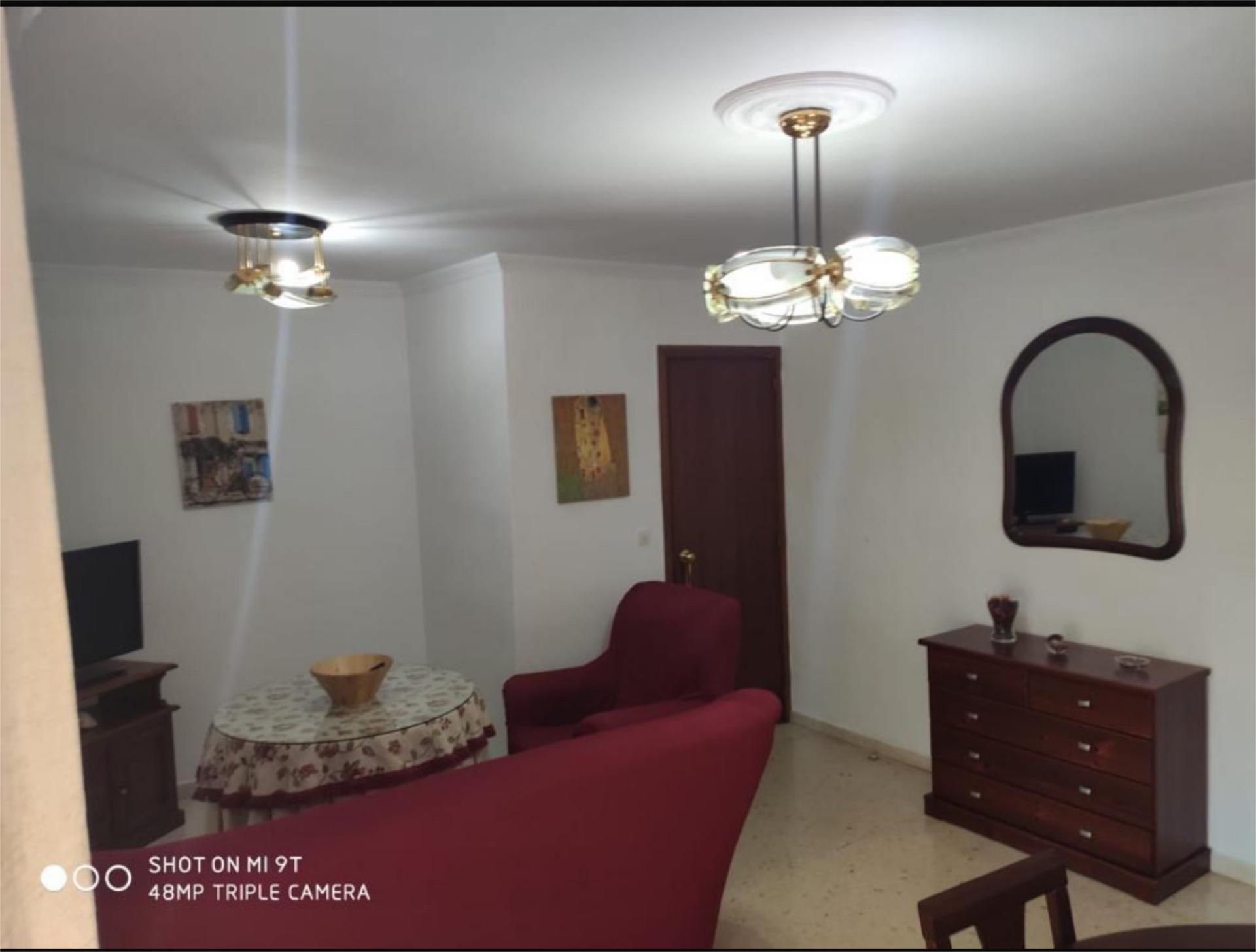 Sala d'estar de Pis per a compartir en Jerez de la Frontera amb Aire condicionat, Terrassa i Moblat