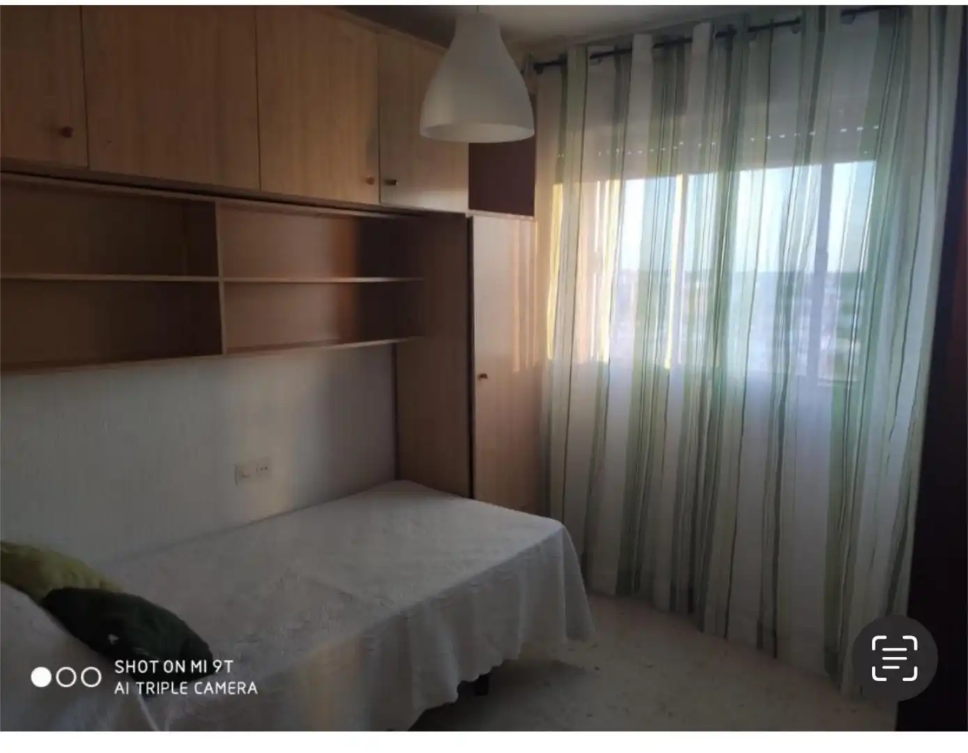 Habitación en Urbanizacion San Antonio, 2, El Rocío - La Milagrosa Habitación de Piso para compartir en Jerez de la Frontera con Aire acondicionado, Terraza y Amueblado